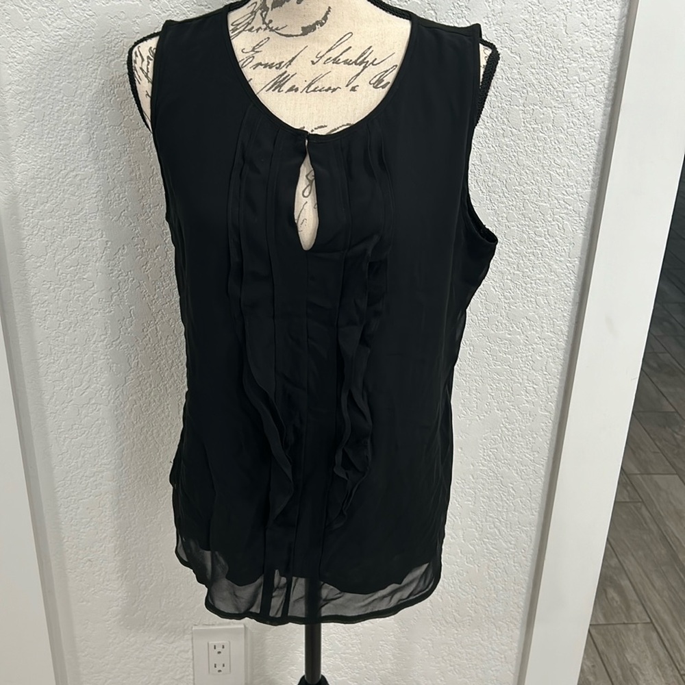 And Taylor mixed media ruffle front blouse size large